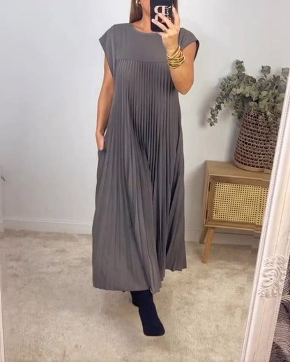 Madelyn - Elegant Pleated Dress